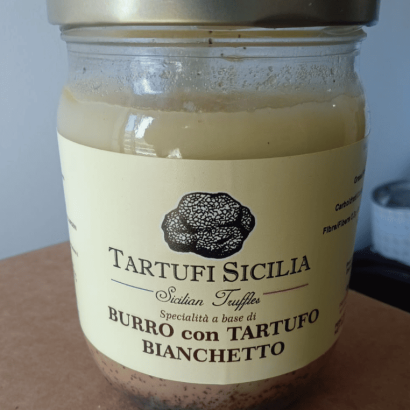 Burro con tartufo bianchetto