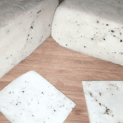Pecorino al tartufo nero
